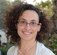 Dr. Efrat Oron
